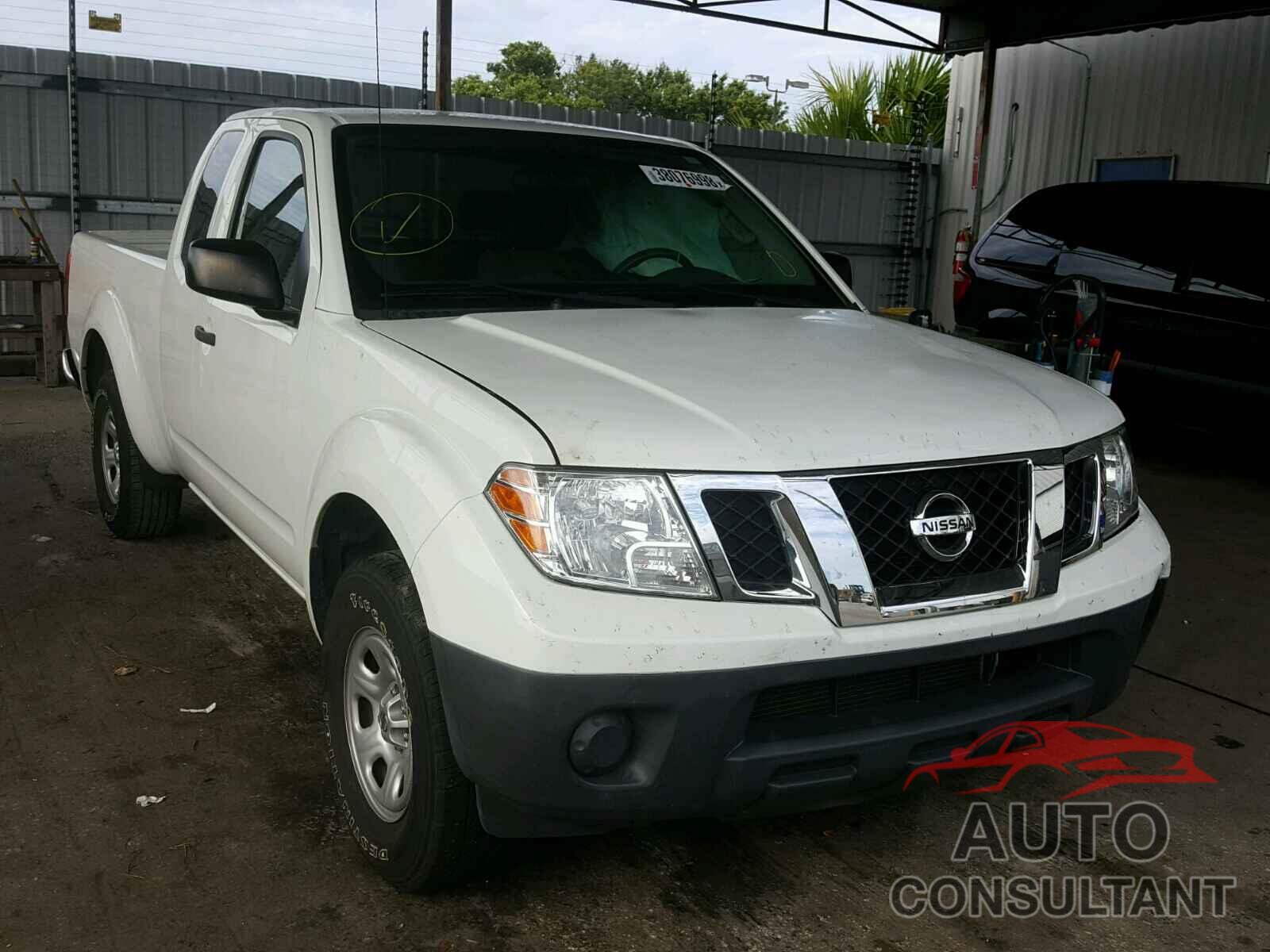 NISSAN FRONTIER 2015 - 1N6BD0CT5FN752823