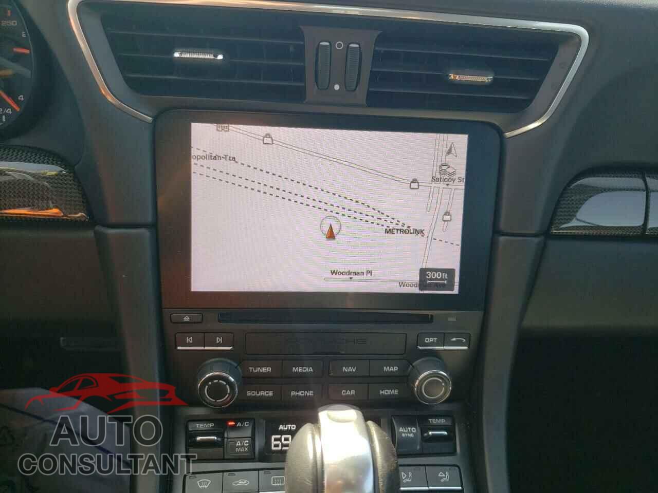 PORSCHE 911 2018 - WP0CD2A93JS162091