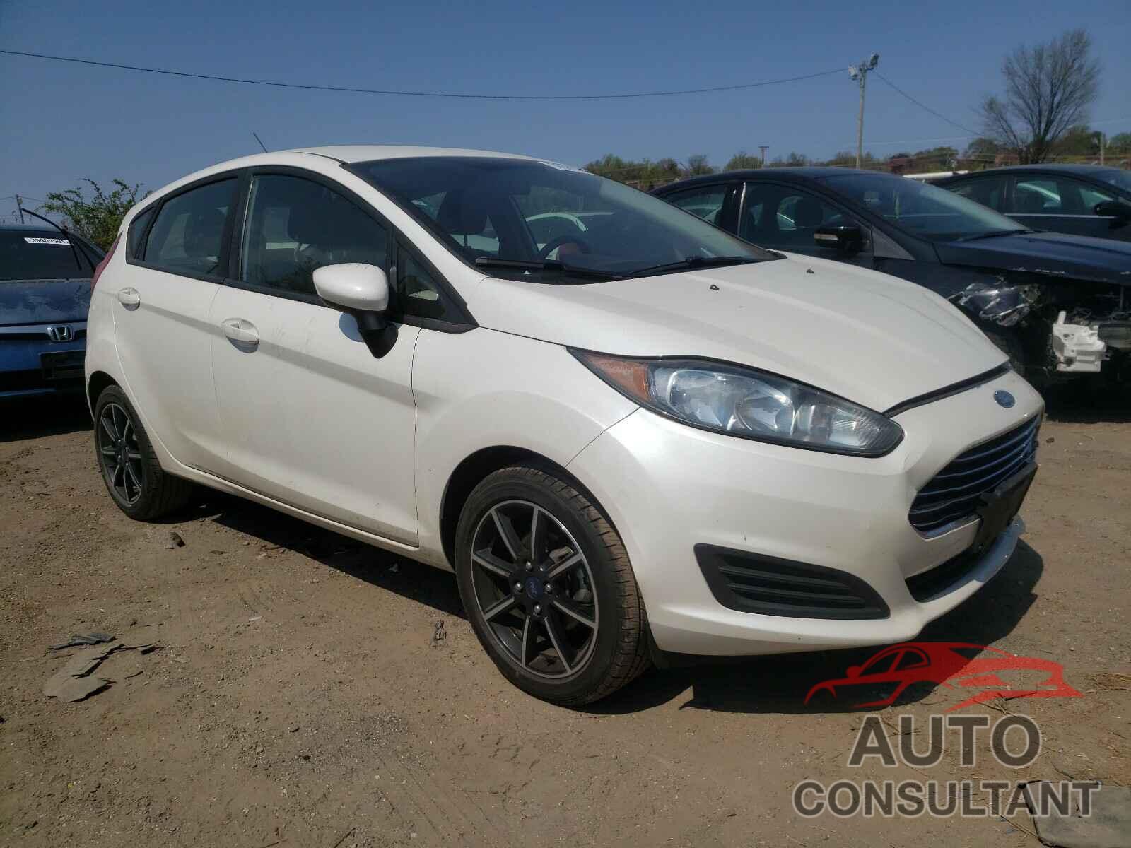 FORD FIESTA 2018 - 3FADP4EJ9JM111625