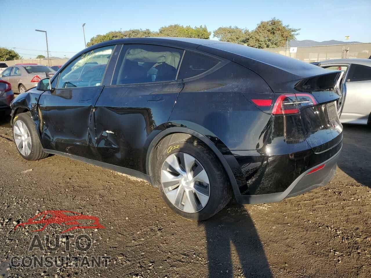 TESLA MODEL Y 2022 - 7SAYGDEE0NF375747