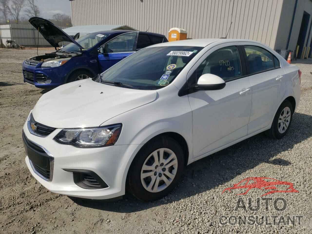 CHEVROLET SONIC 2017 - 1G1JB5SH2H4176088