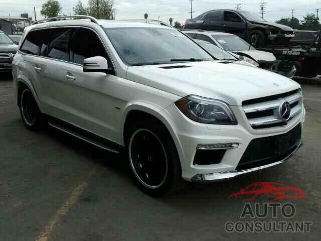 MERCEDES-BENZ GL550 4 MA 2015 - 4JGDF7DE7FA454100