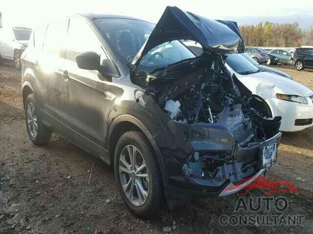 FORD ESCAPE 2017 - 1FMCU9GD5HUA31033
