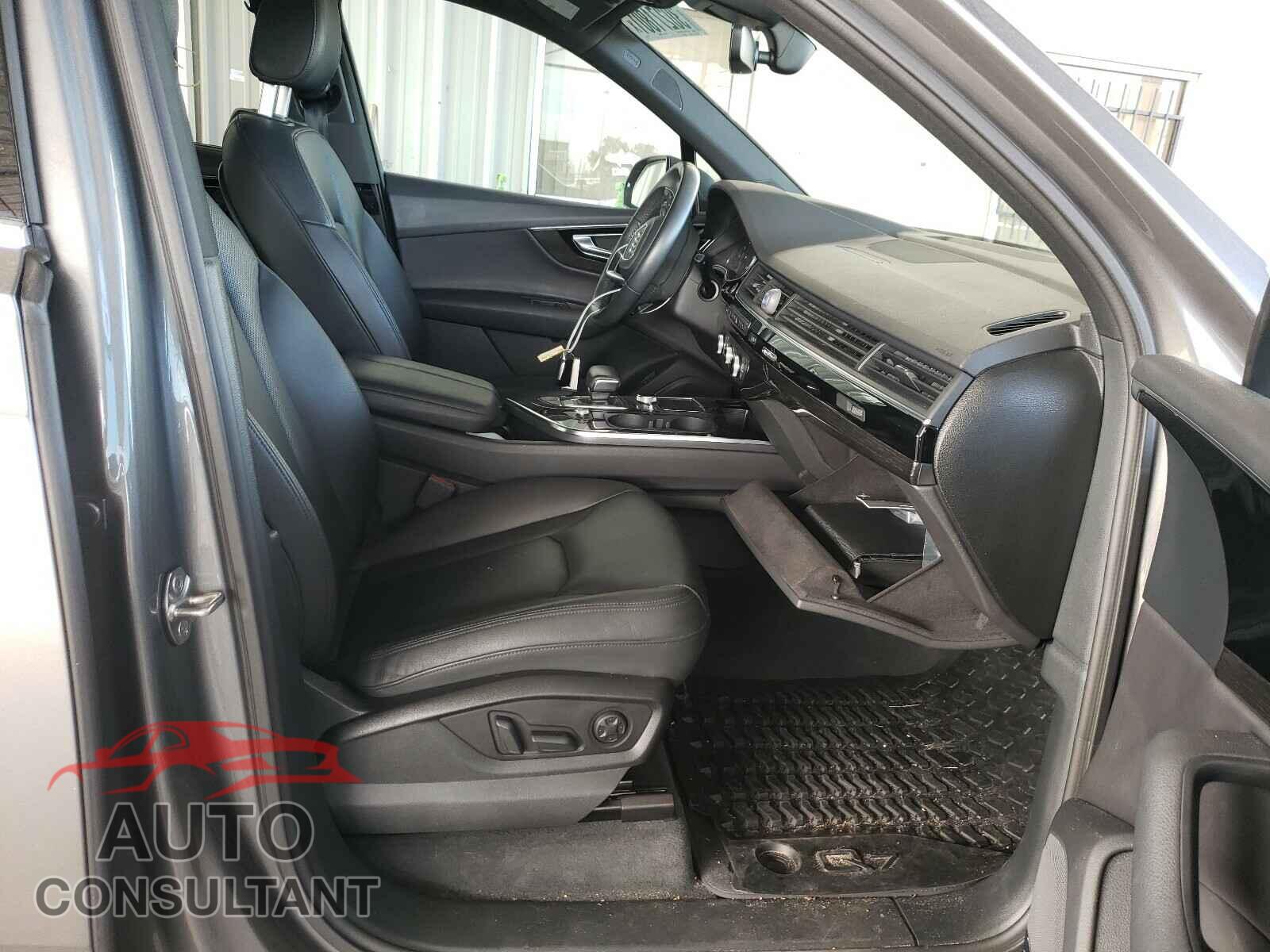 AUDI Q7 2018 - 1V2ER2CA3MC504797