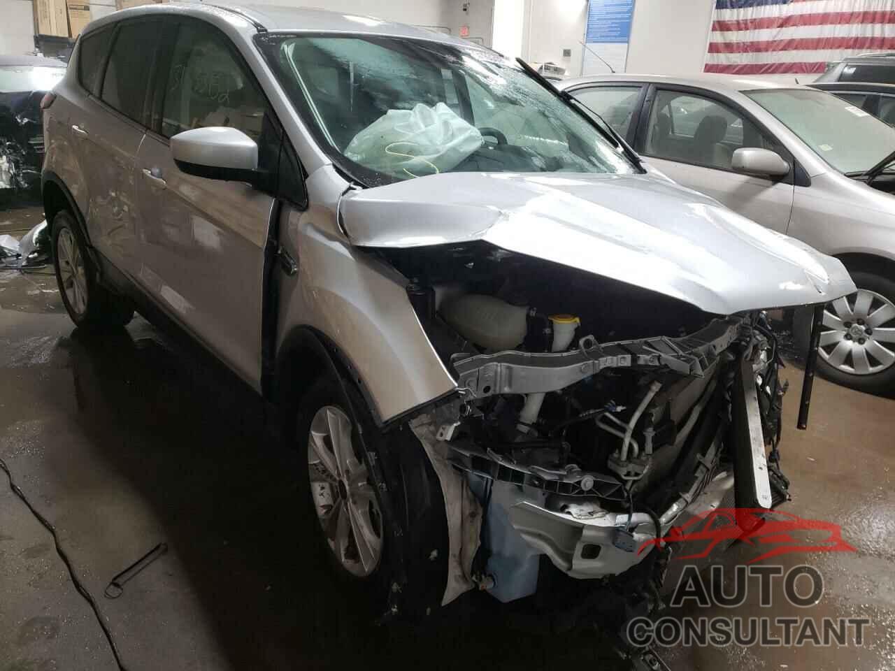 FORD ESCAPE 2019 - 1FMCU9GD1KUB30066