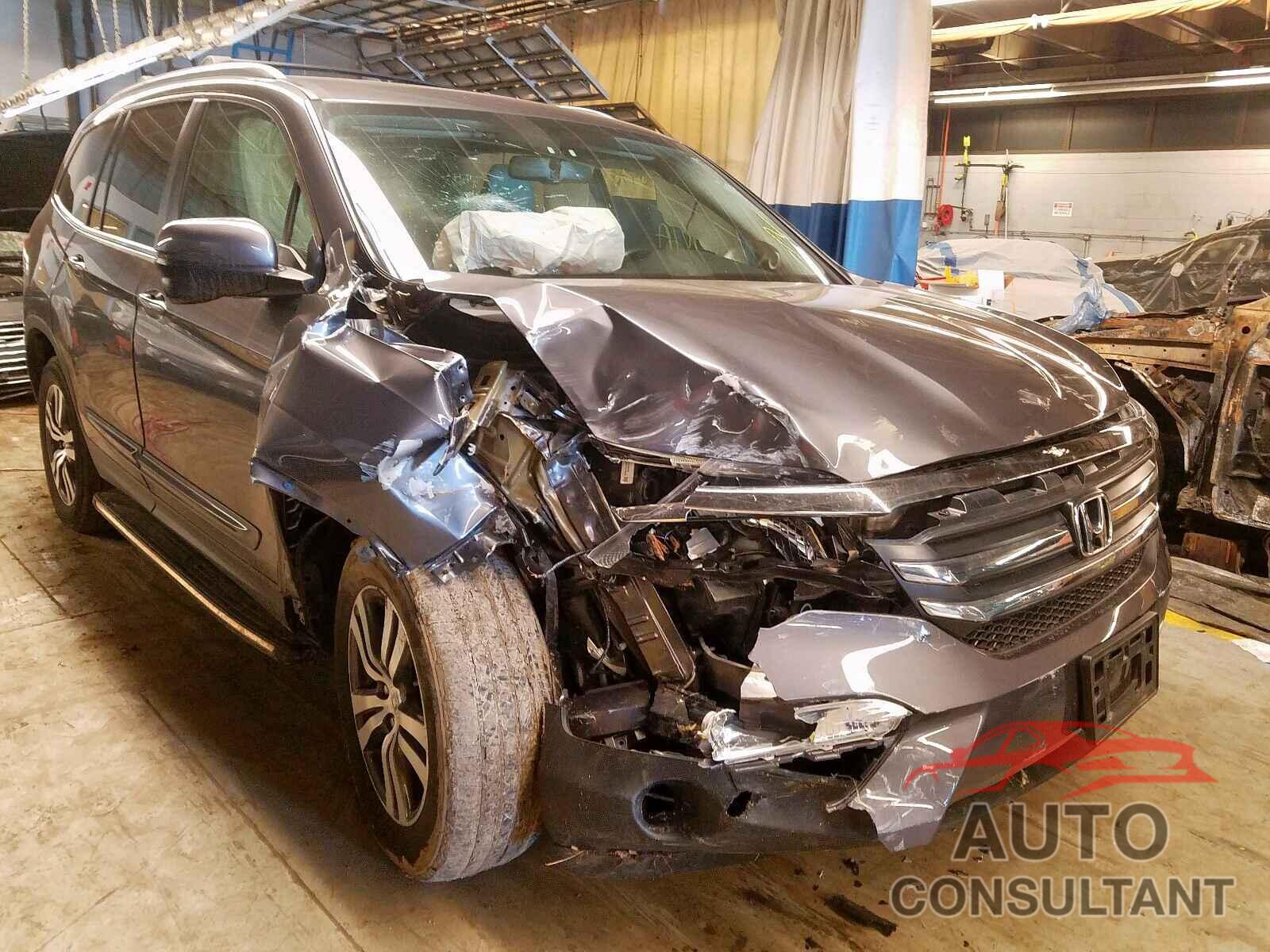 HONDA PILOT 2017 - KNDPMCAC8L7775686