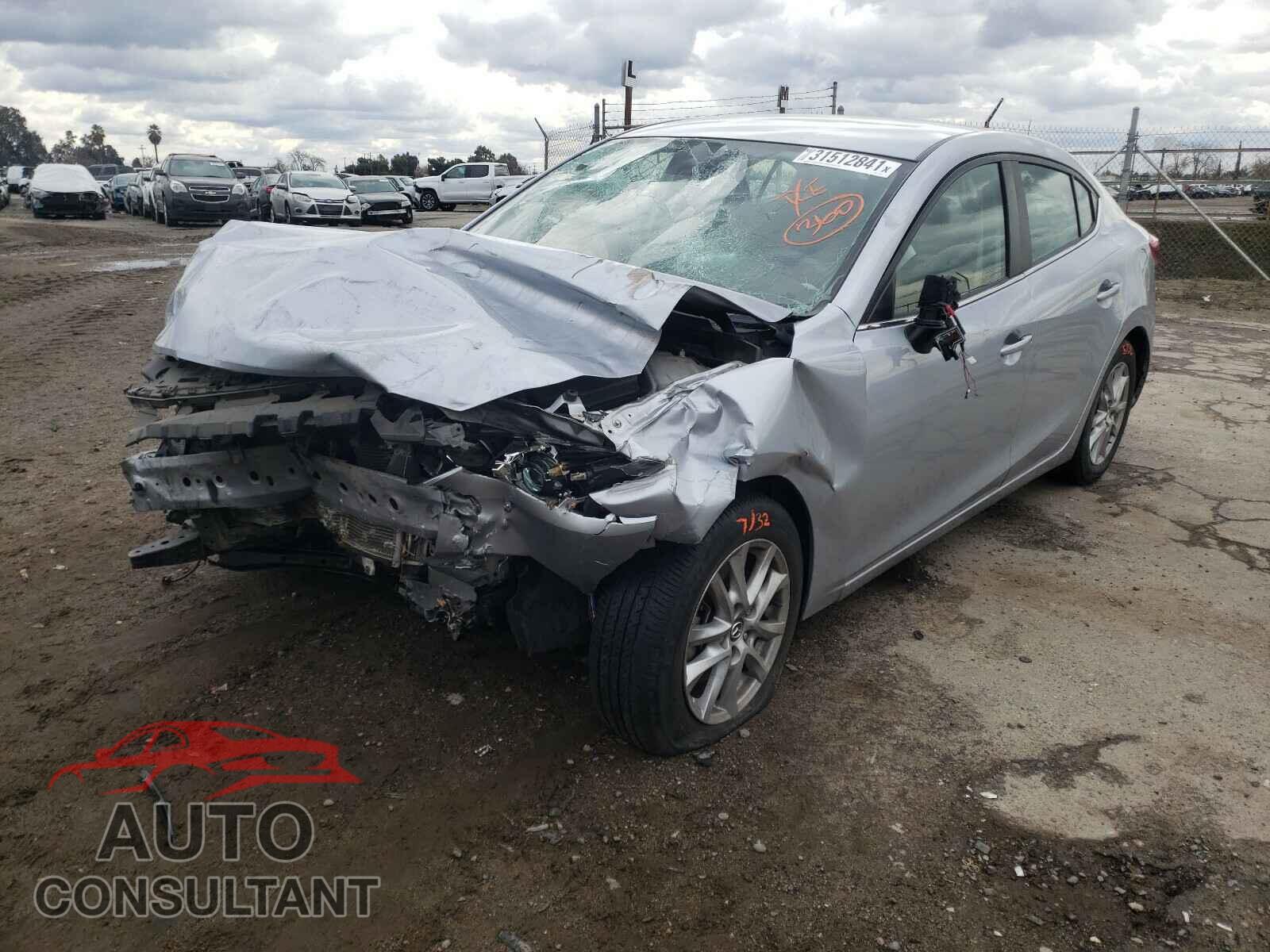 MAZDA 3 2017 - 3MZBN1U72HM106978