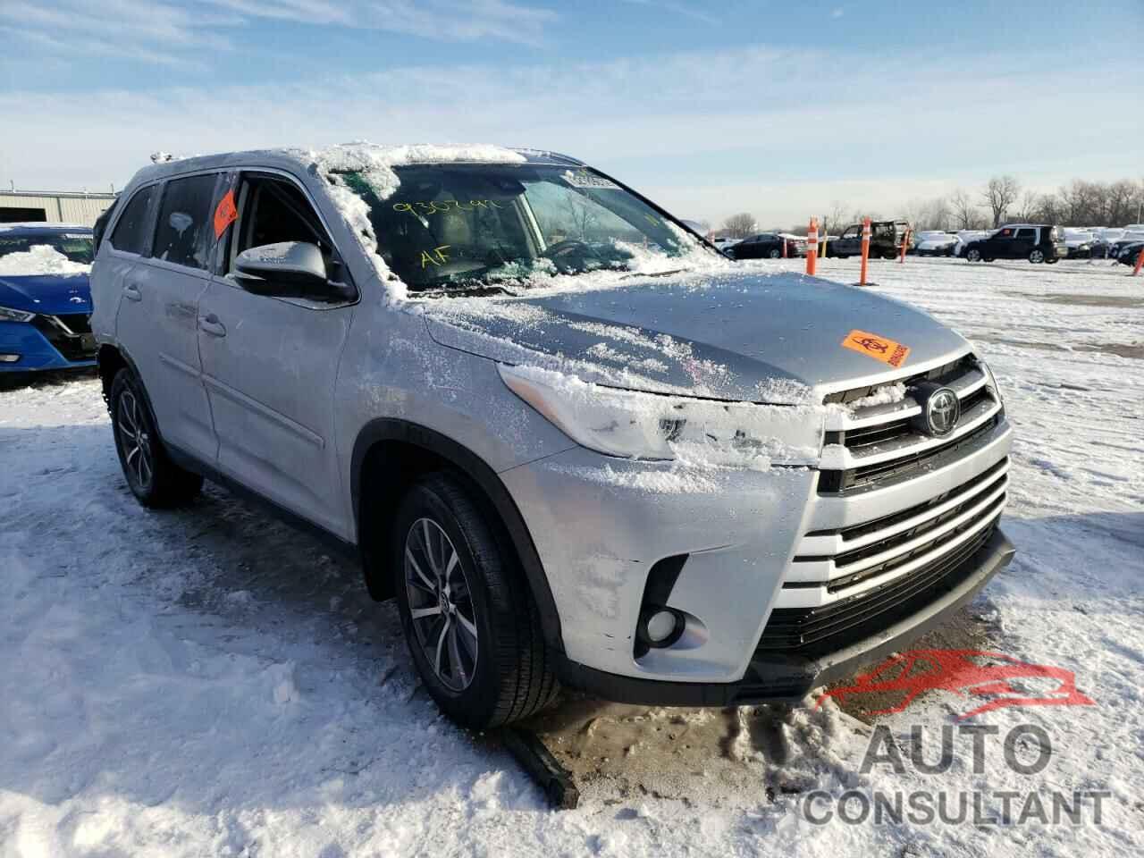 TOYOTA HIGHLANDER 2019 - 5TDJZRFH3KS930292
