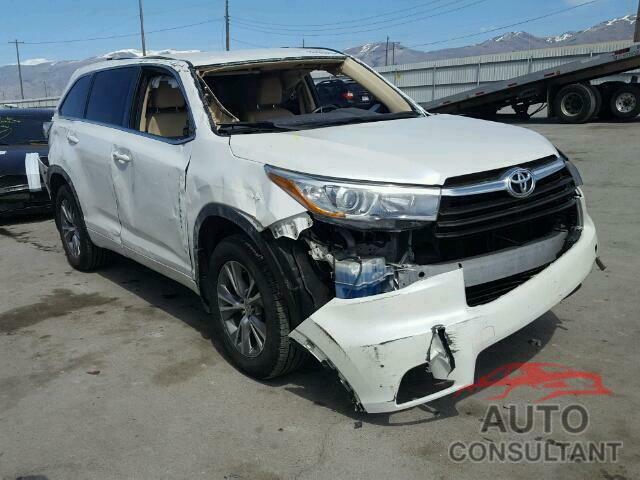 TOYOTA HIGHLANDER 2015 - 5TDBKRFH4FS104792