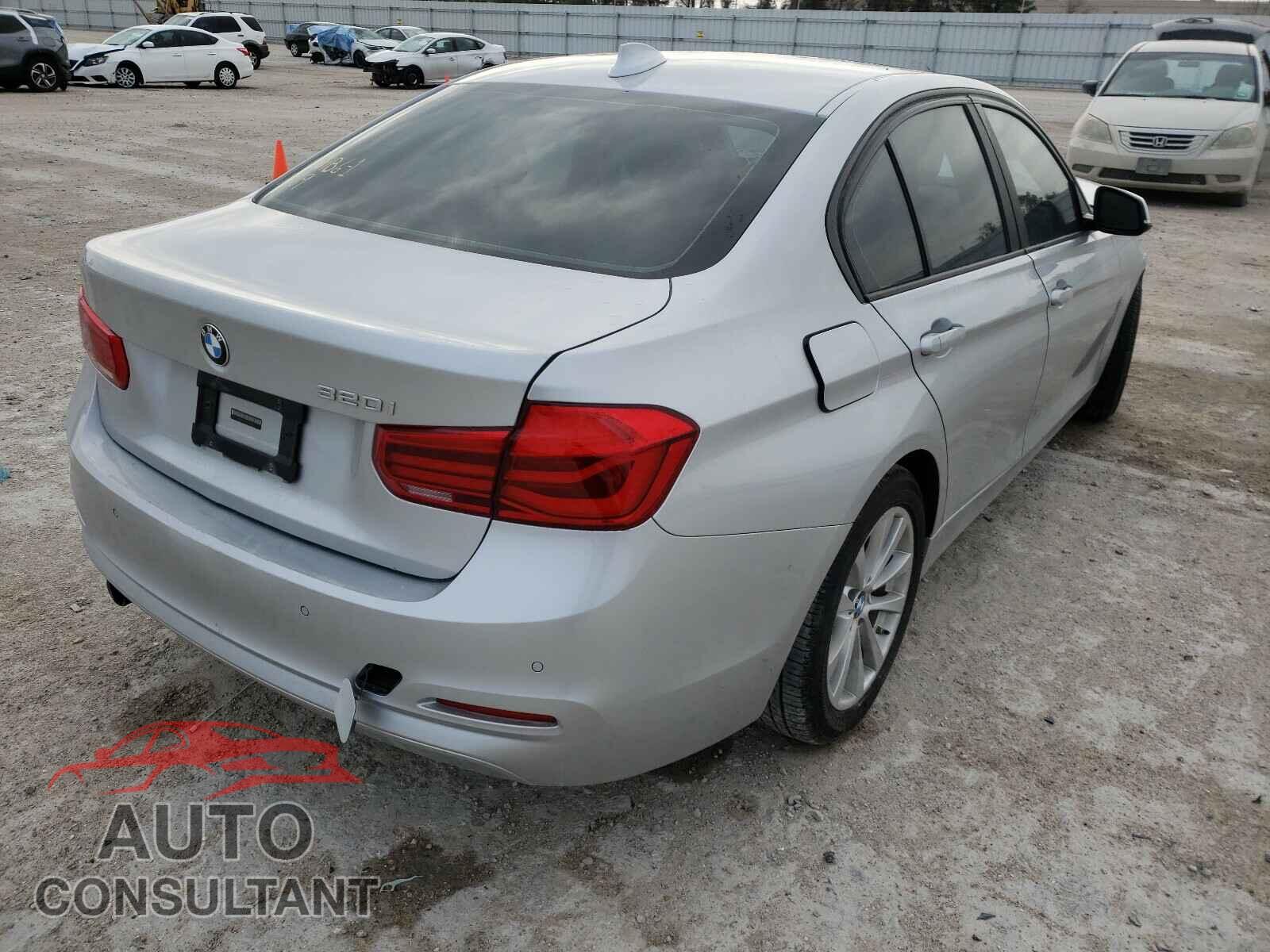 BMW 3 SERIES 2016 - WBA8E1G55GNU12355