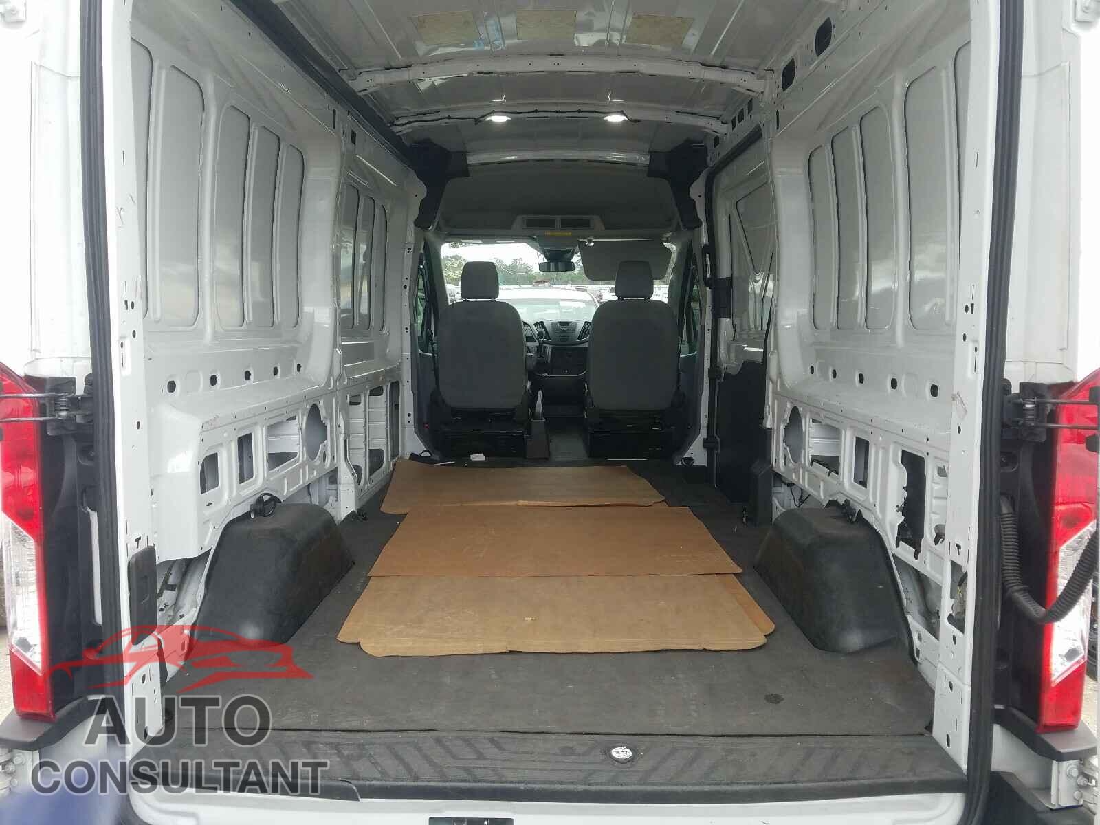 FORD TRANSIT CO 2019 - 1FTYR2CM4KKA81658