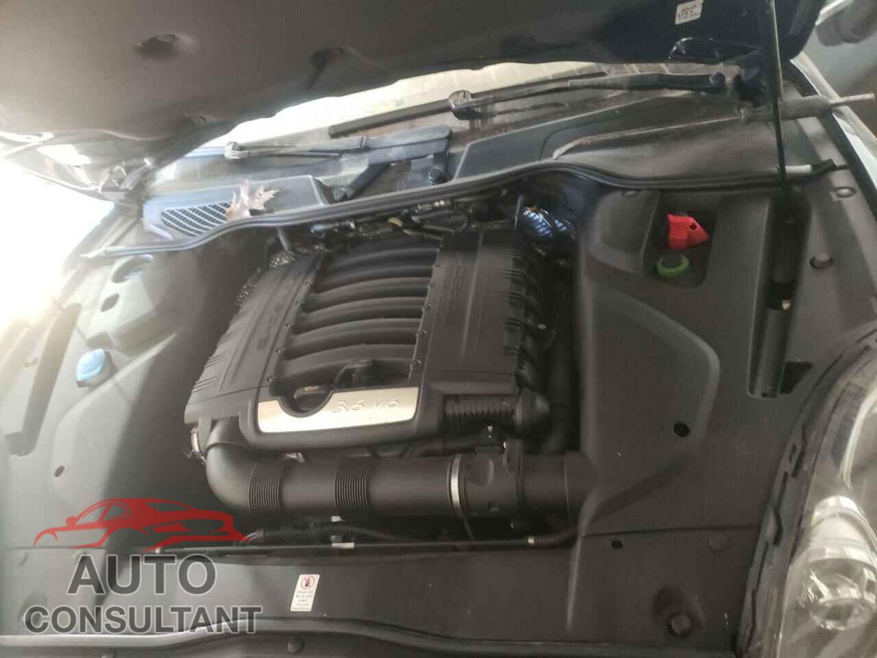 PORSCHE CAYENNE 2016 - WP1AA2A25GLA10950