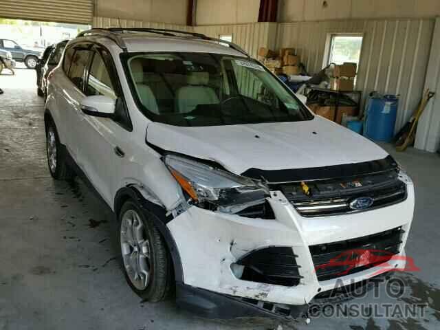 FORD ESCAPE 2015 - 1FMCU0J99FUC01469