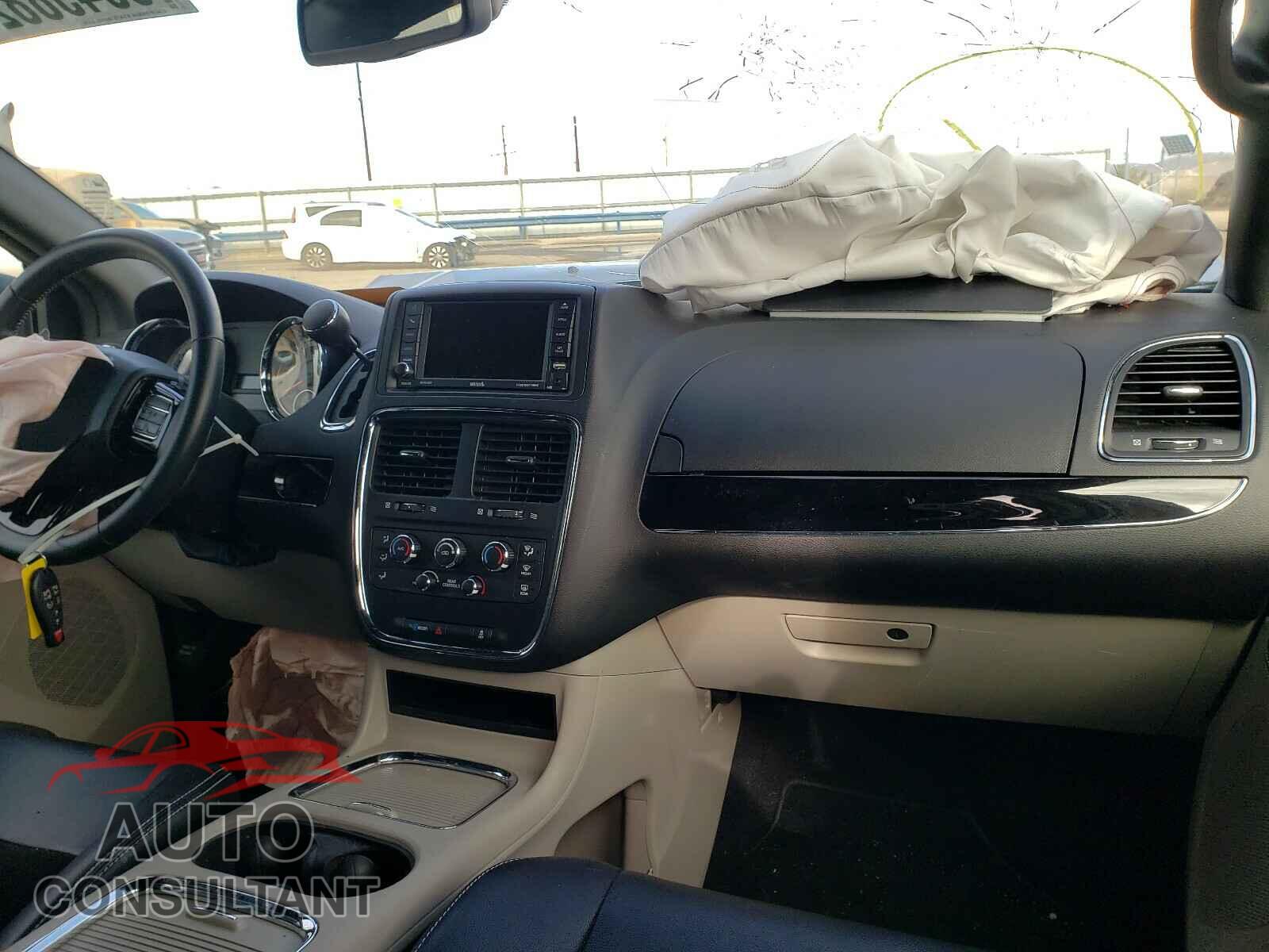 DODGE GRAND CARA 2019 - 2C4RDGCG2KR596105