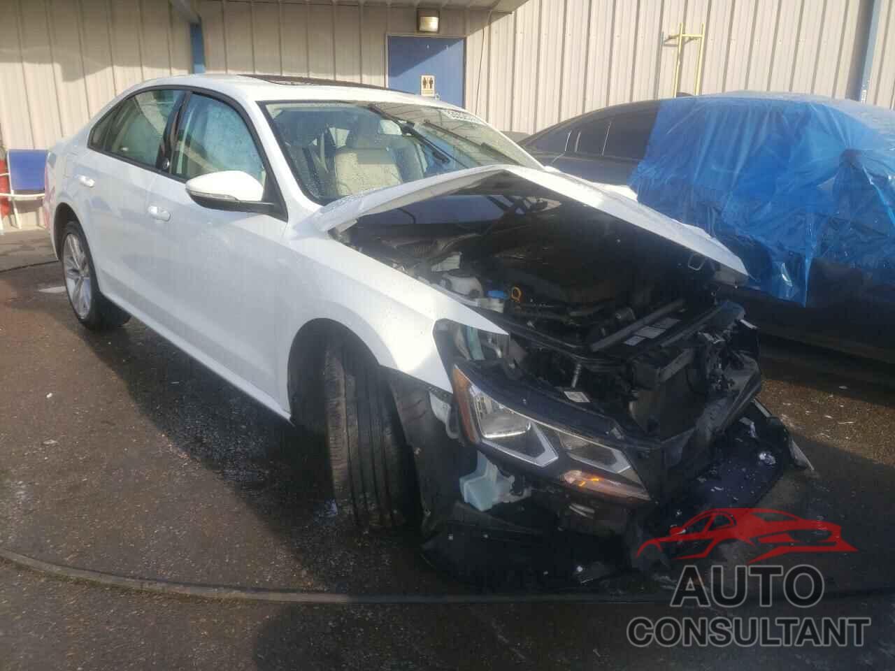VOLKSWAGEN PASSAT 2019 - 1VWLA7A39KC009984