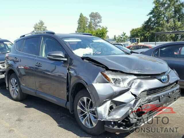 TOYOTA RAV4 2017 - JTMRJREV2HD064221