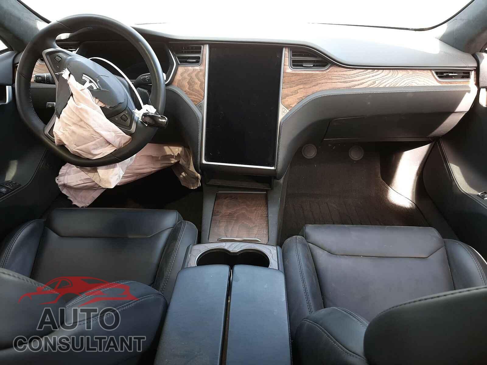 TESLA MODEL S 2019 - 5YJSA1E20KF307209