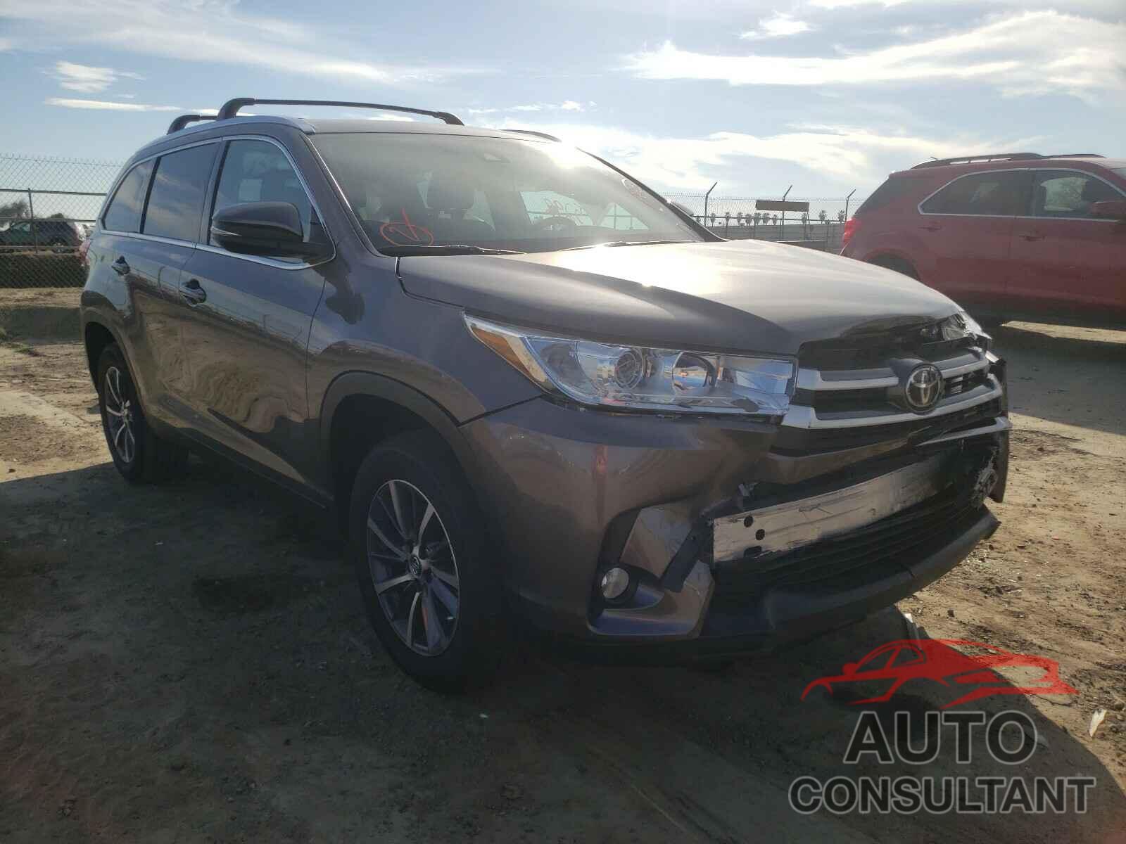 TOYOTA HIGHLANDER 2019 - 5TDKZRFH0KS346369