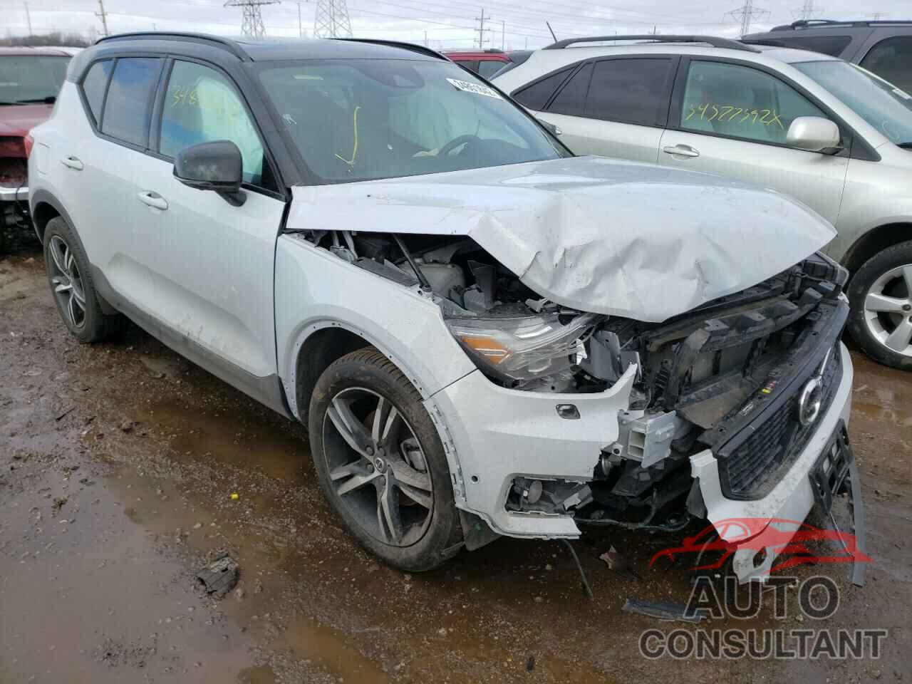 VOLVO XC40 2020 - YV4162UM3L2304392