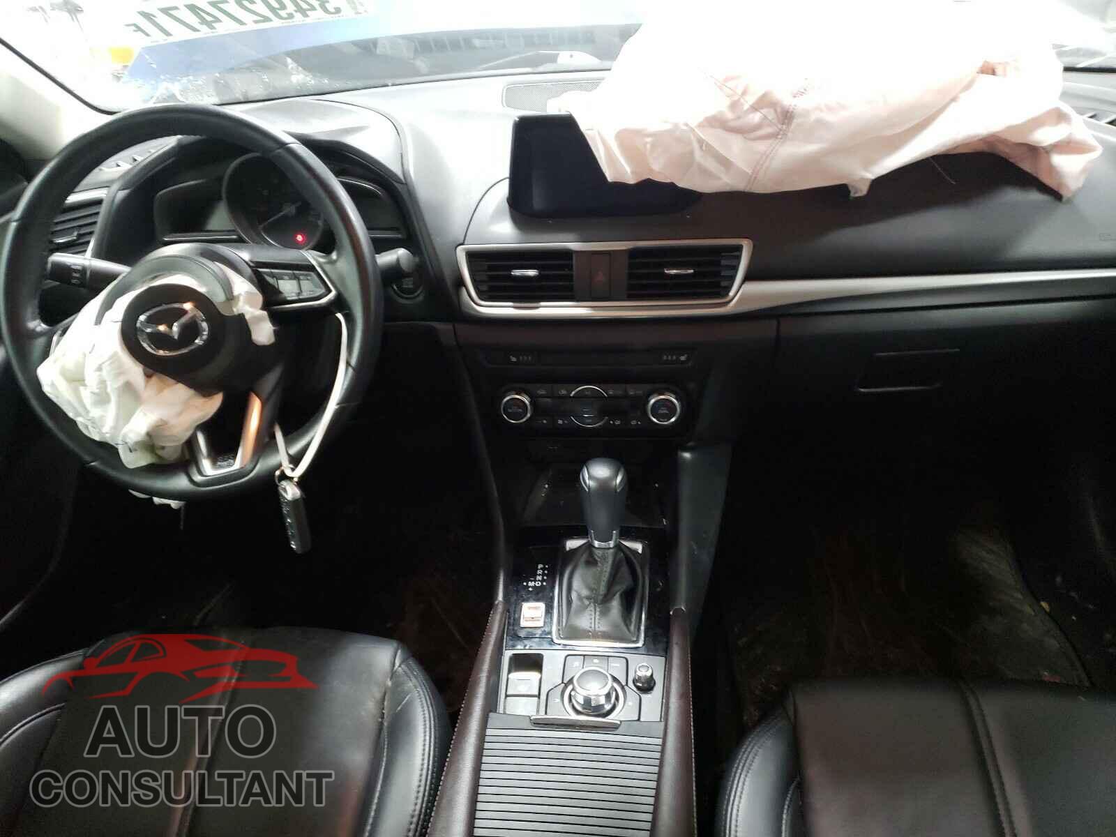 MAZDA 3 2017 - 3MZBN1V76HM149251