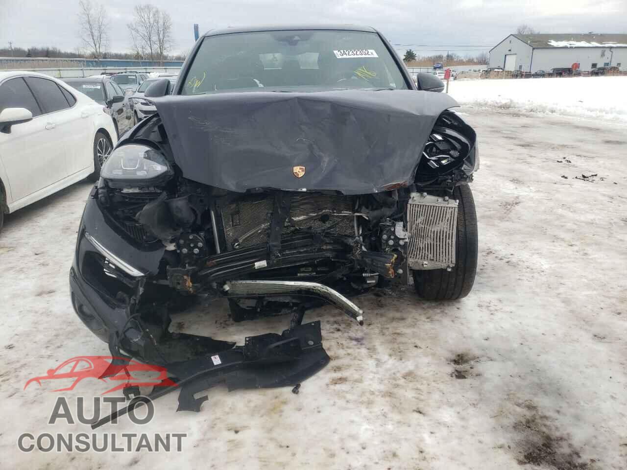 PORSCHE CAYENNE 2018 - WP1AB2A21JLA60488