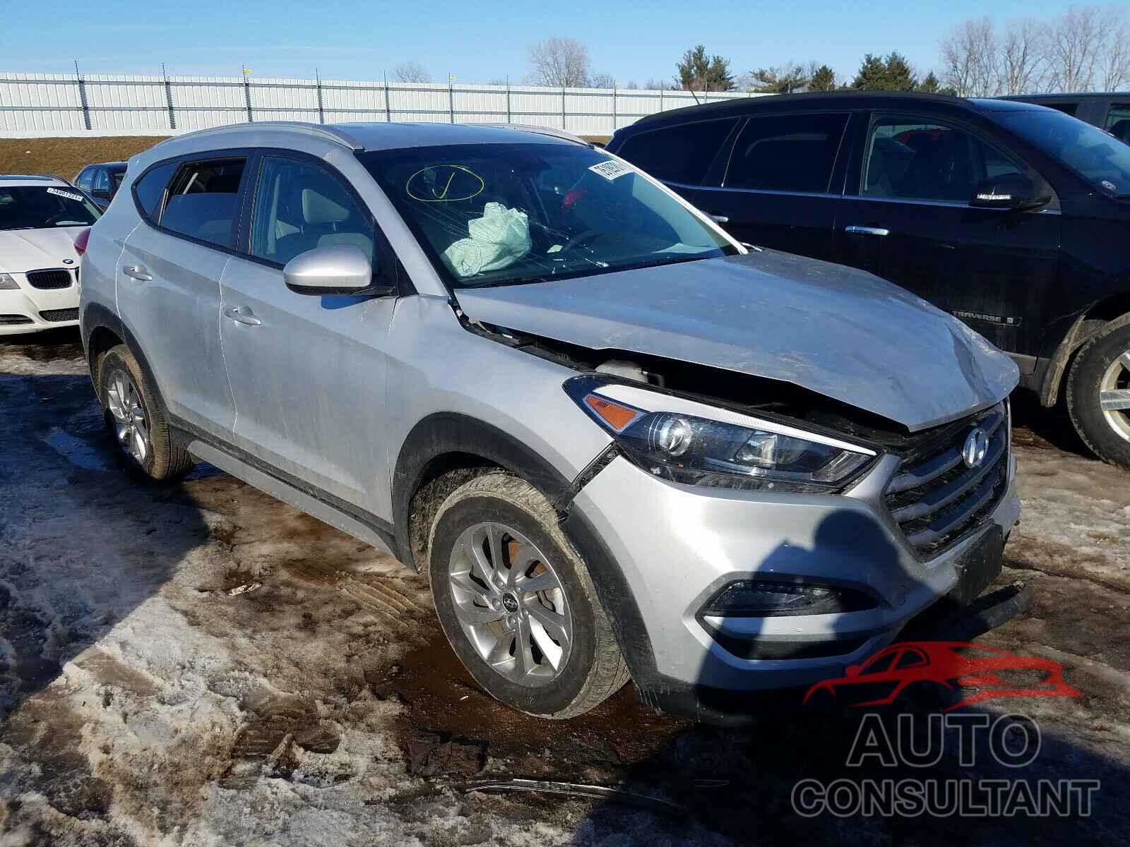 HYUNDAI TUCSON 2018 - KM8J3CA42JU730819