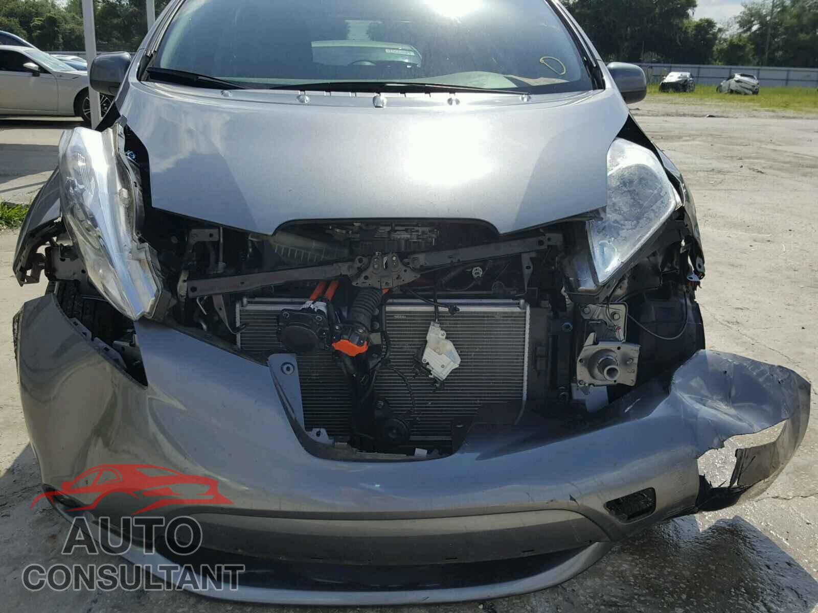 NISSAN LEAF 2015 - 1N4AZ0CP8FC319341