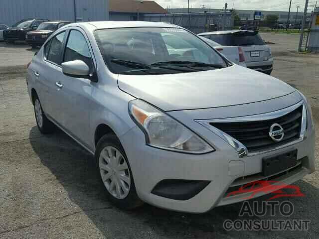 NISSAN VERSA 2017 - 3N1CN7AP7HL804333