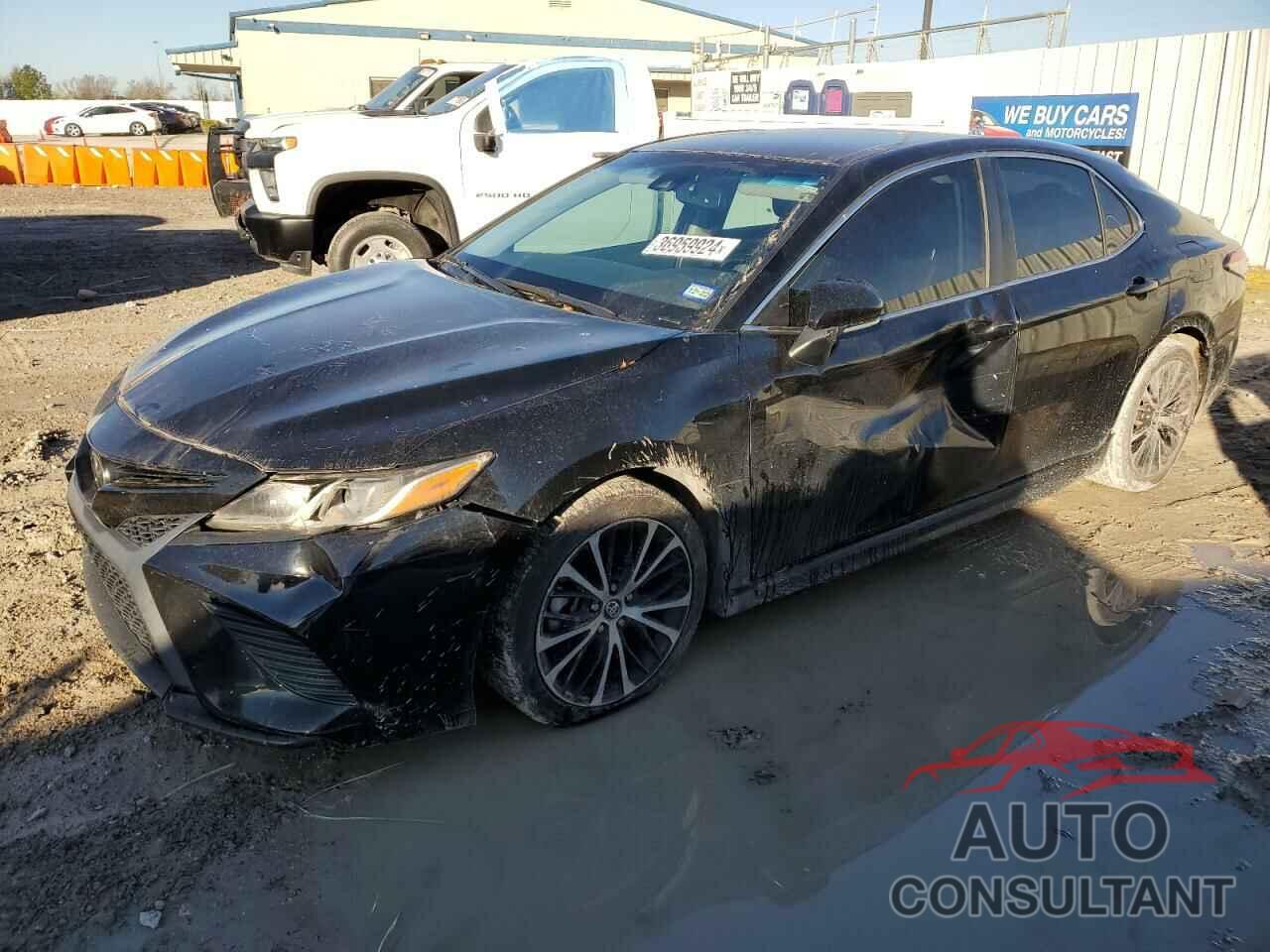 TOYOTA CAMRY 2018 - 4T1B11HK7JU677229