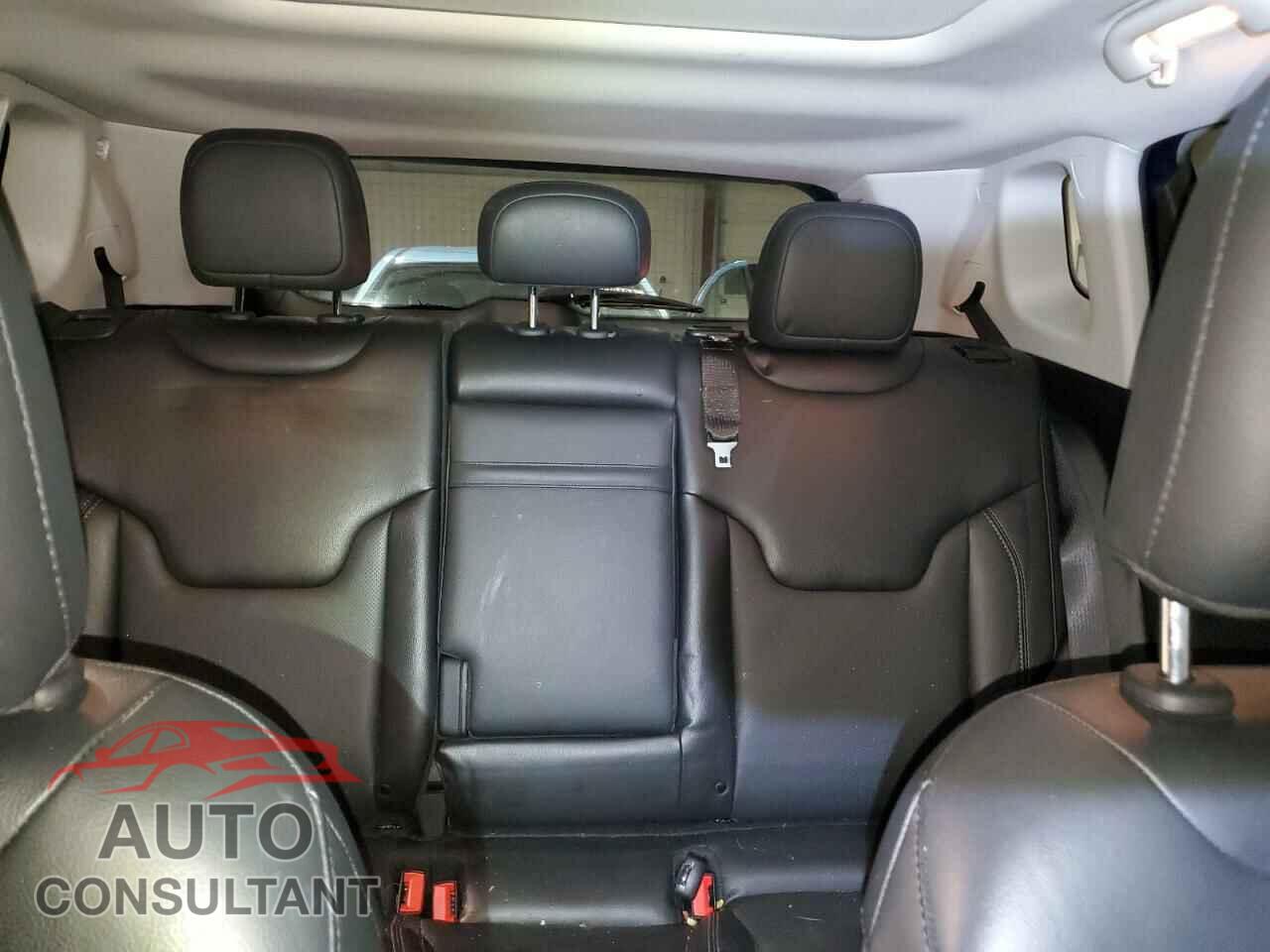 JEEP COMPASS 2019 - 3C4NJDCBXKT697433