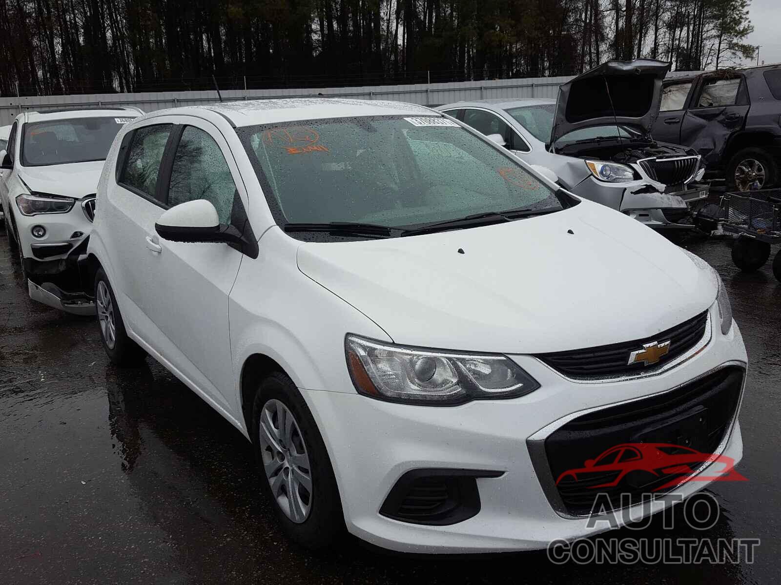 CHEVROLET SONIC 2017 - 1G1JG6SG3H4163171