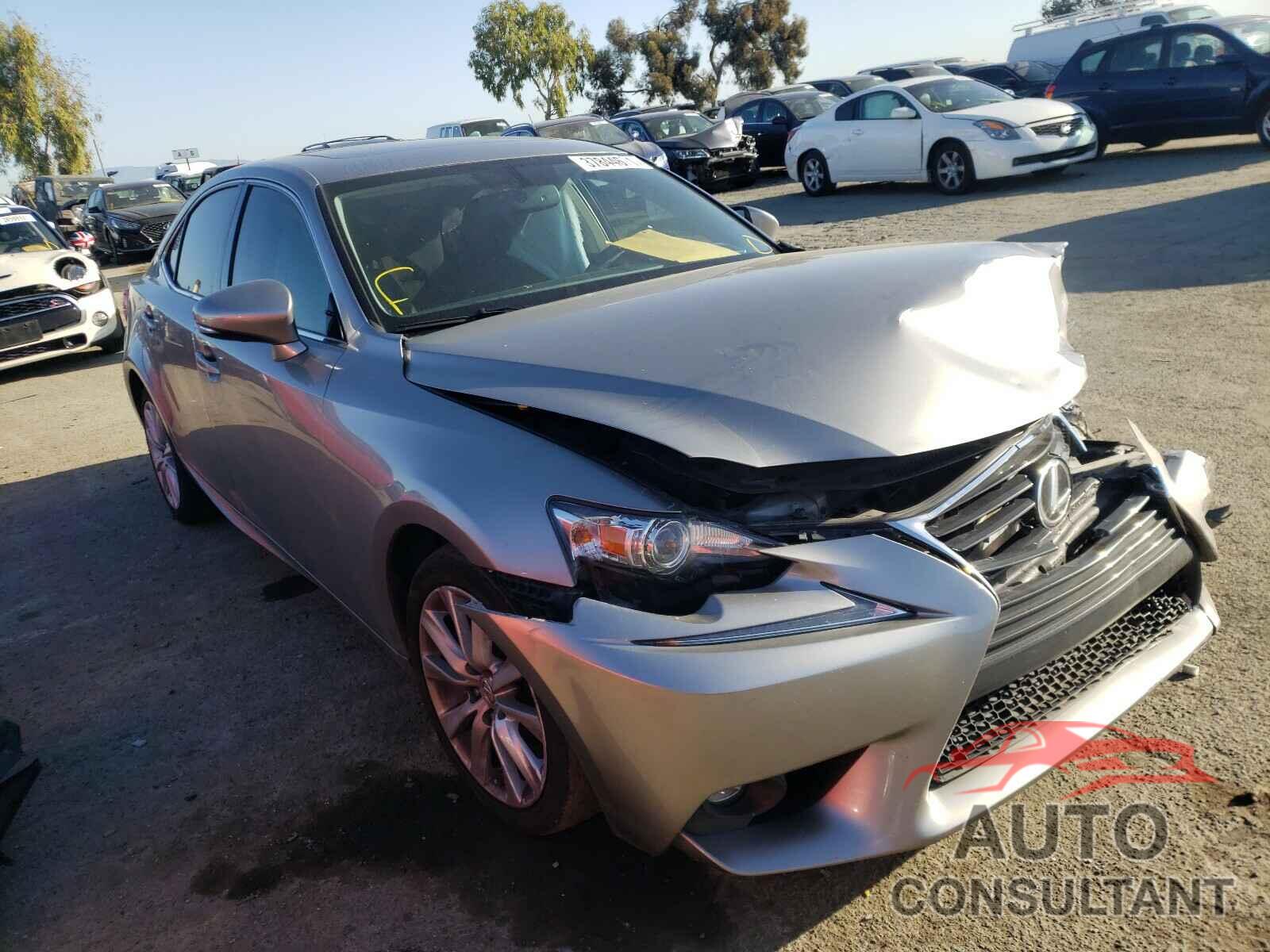 LEXUS IS 2016 - JTHBA1D24G5015281