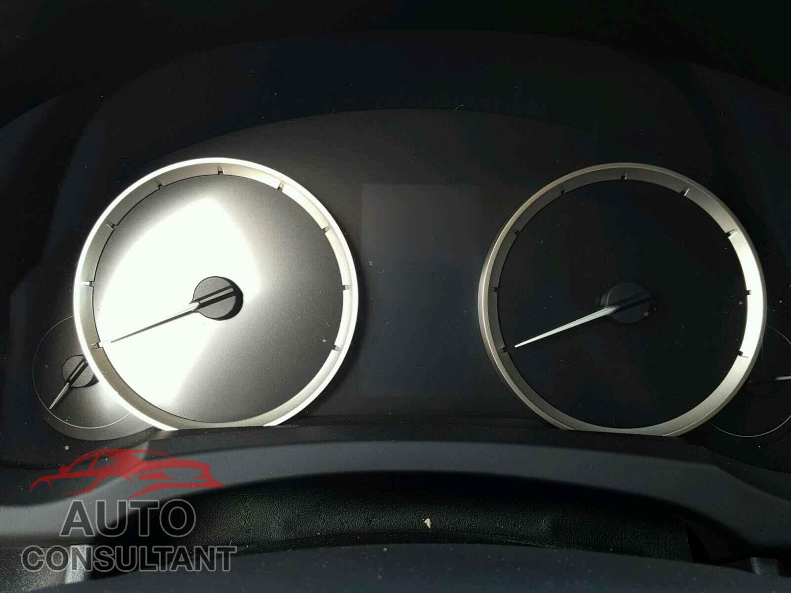 LEXUS IS 250 2015 - JTHBF1D28F5044590