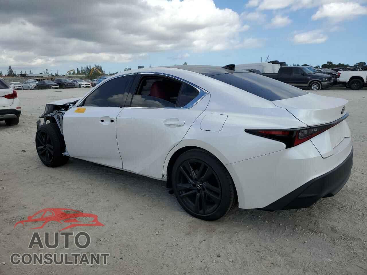 LEXUS IS 2023 - JTHCA1D22P5123418
