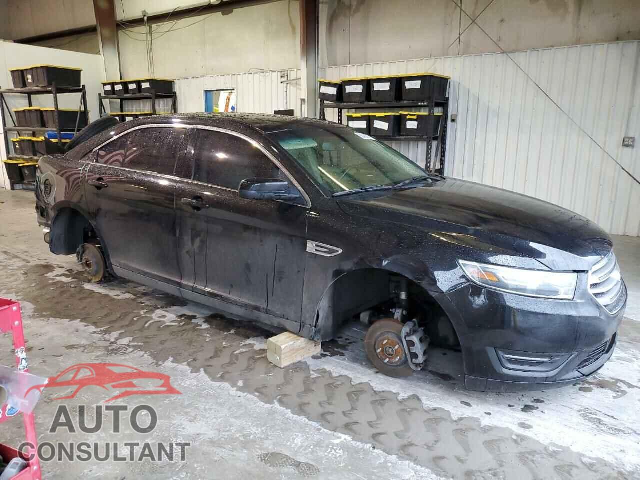 FORD TAURUS 2015 - 1FAHP2E82FG194044