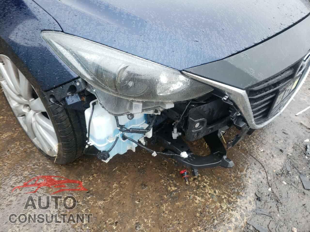 MAZDA 3 2016 - JM1BM1X39G1276846