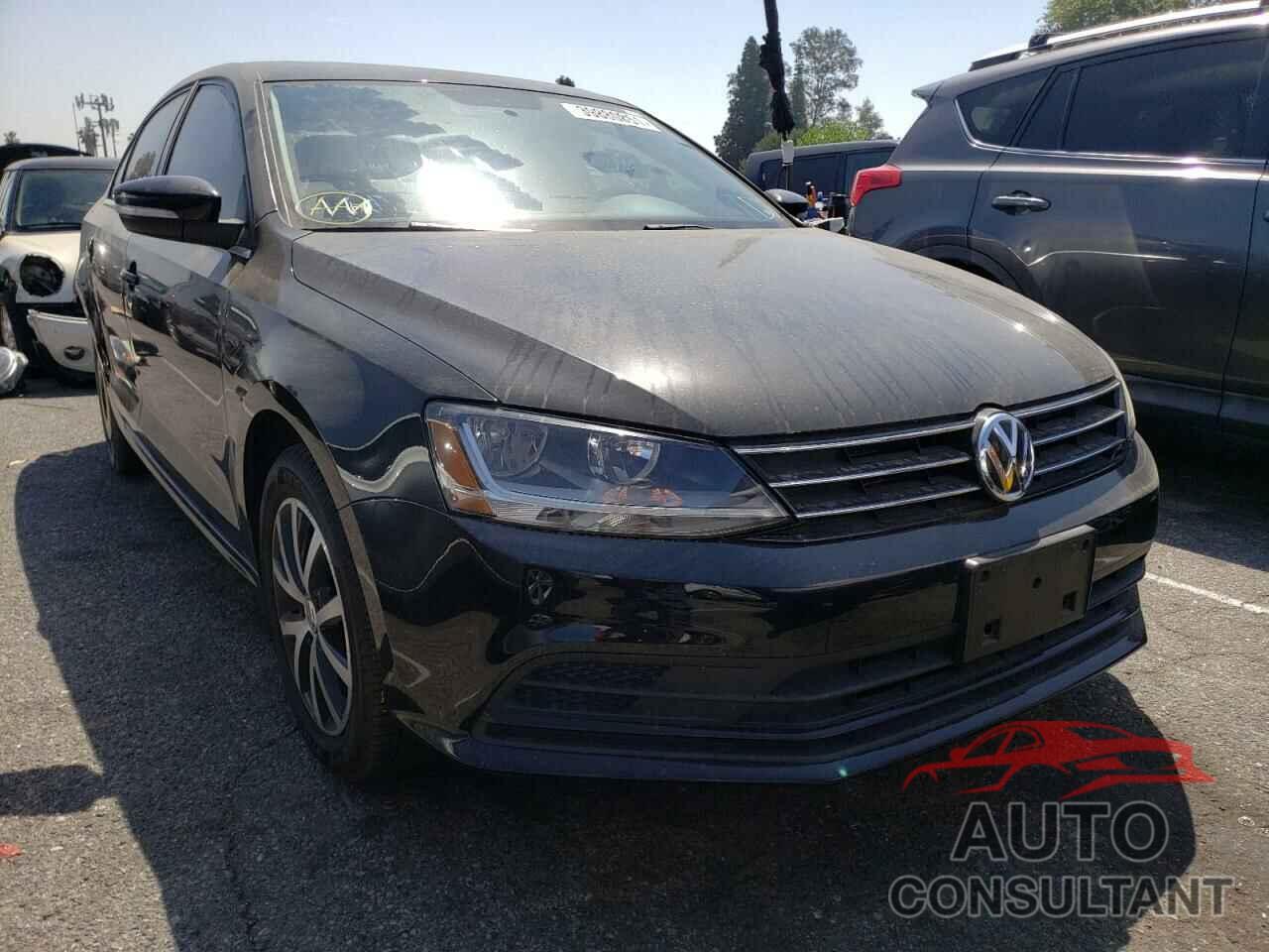 VOLKSWAGEN JETTA 2017 - 3VWDB7AJ1HM415183