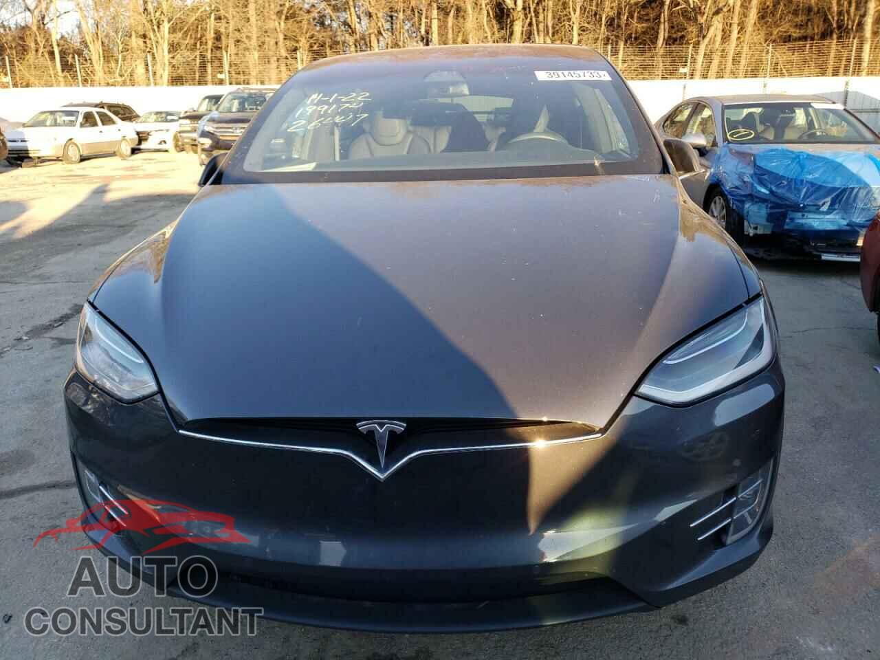 TESLA MODEL X 2018 - 5YJXCDE29JF126447