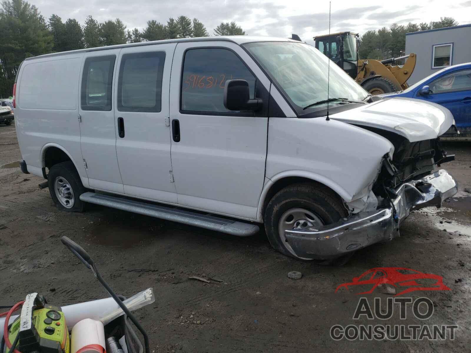 CHEVROLET EXPRESS 2020 - 1GCWGAFG7L1215969