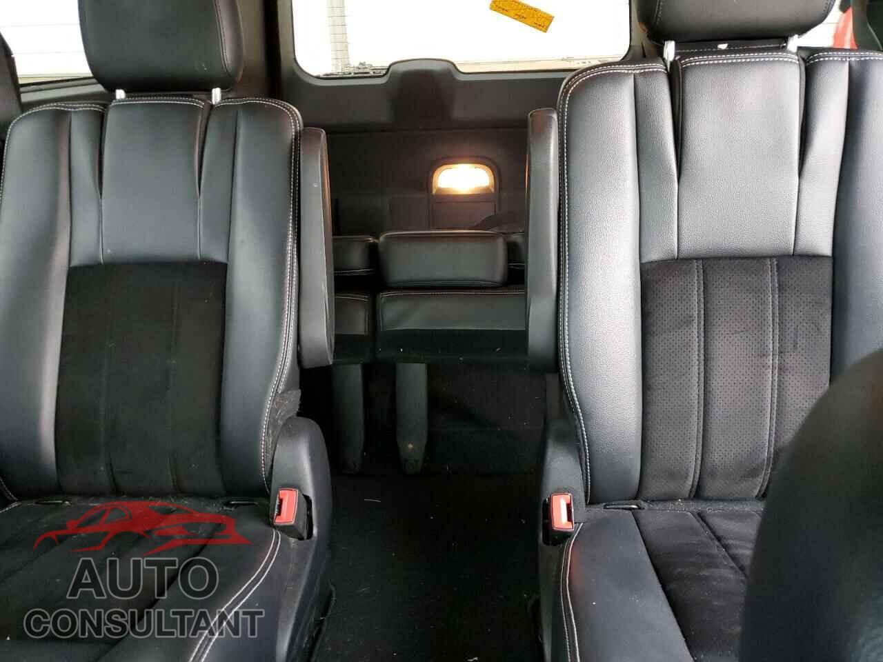 DODGE CARAVAN 2015 - 2C4RDGCG3FR669343