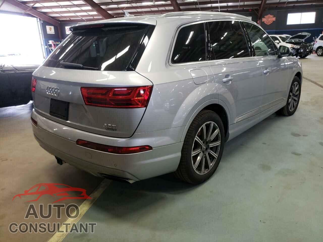 AUDI Q7 2017 - WA1VAAF74HD003513