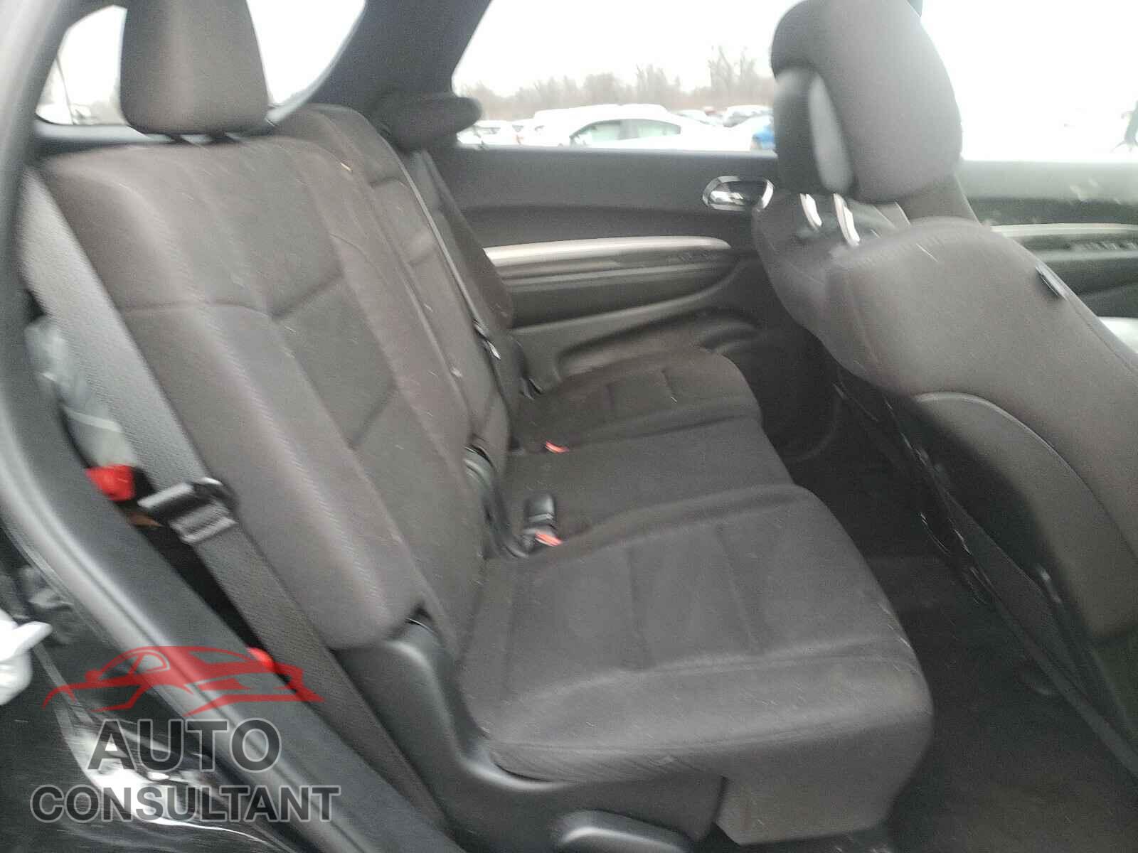 DODGE DURANGO 2018 - 1C4RDJAG2JC323902