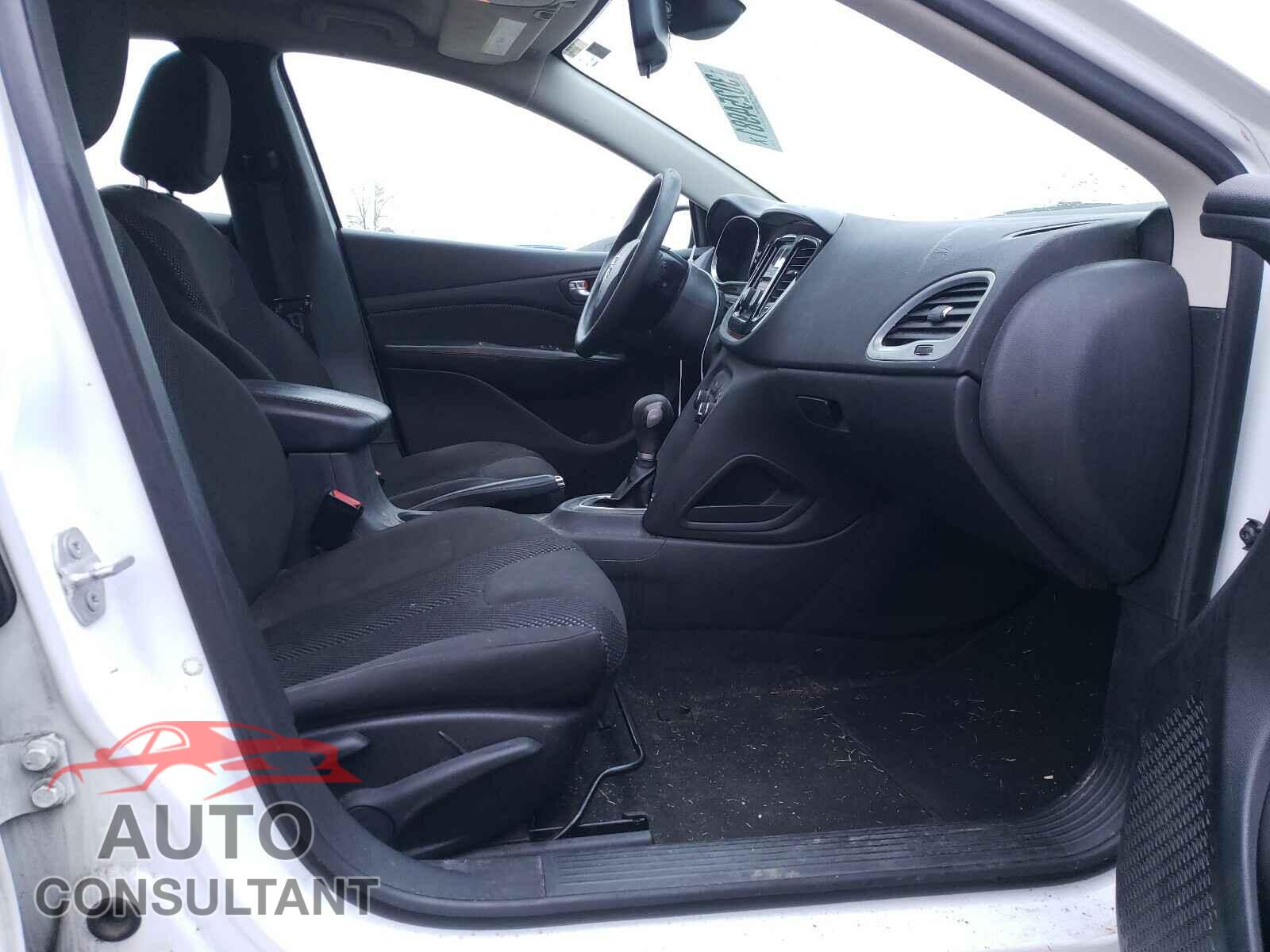 DODGE DART 2016 - 1C3CDFAA4GD625018