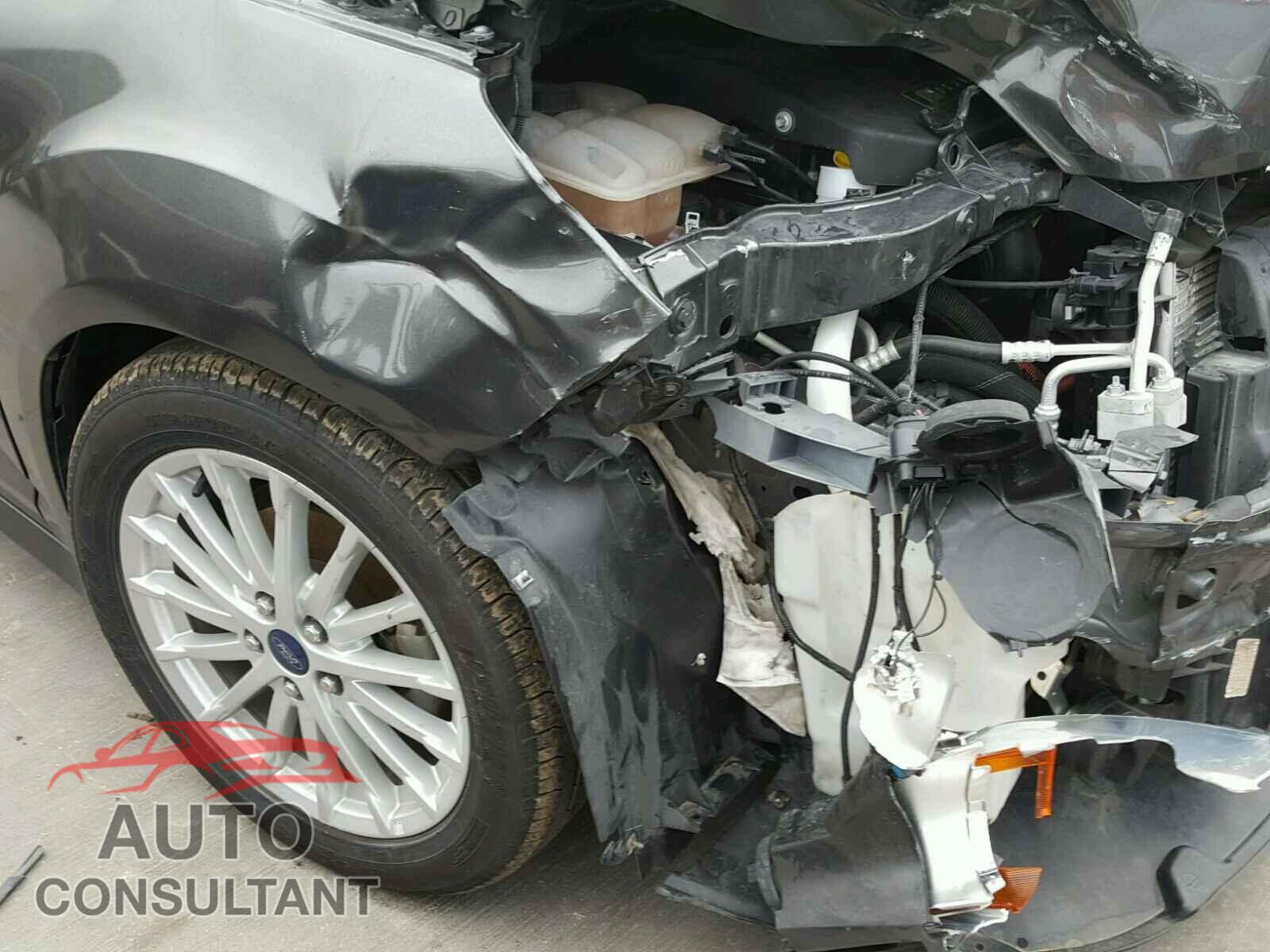 FORD CMAX 2015 - 1FADP5AU1FL101962