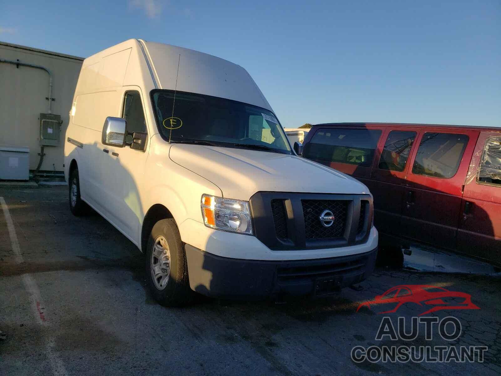 NISSAN NV 2019 - 1N6AF0LY8KN810659