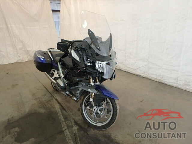 BMW MOTORCYCLE 2015 - 4S3GTAD68K3719914