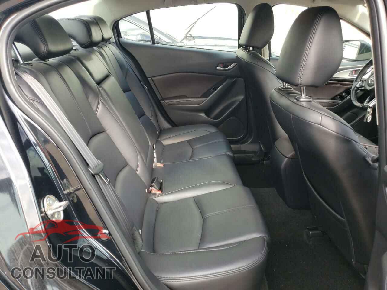 MAZDA 3 2017 - 3MZBN1V75HM133090