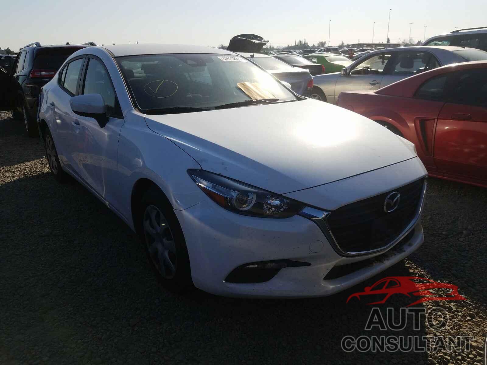 MAZDA 3 2018 - 3MZBN1U78JM213507