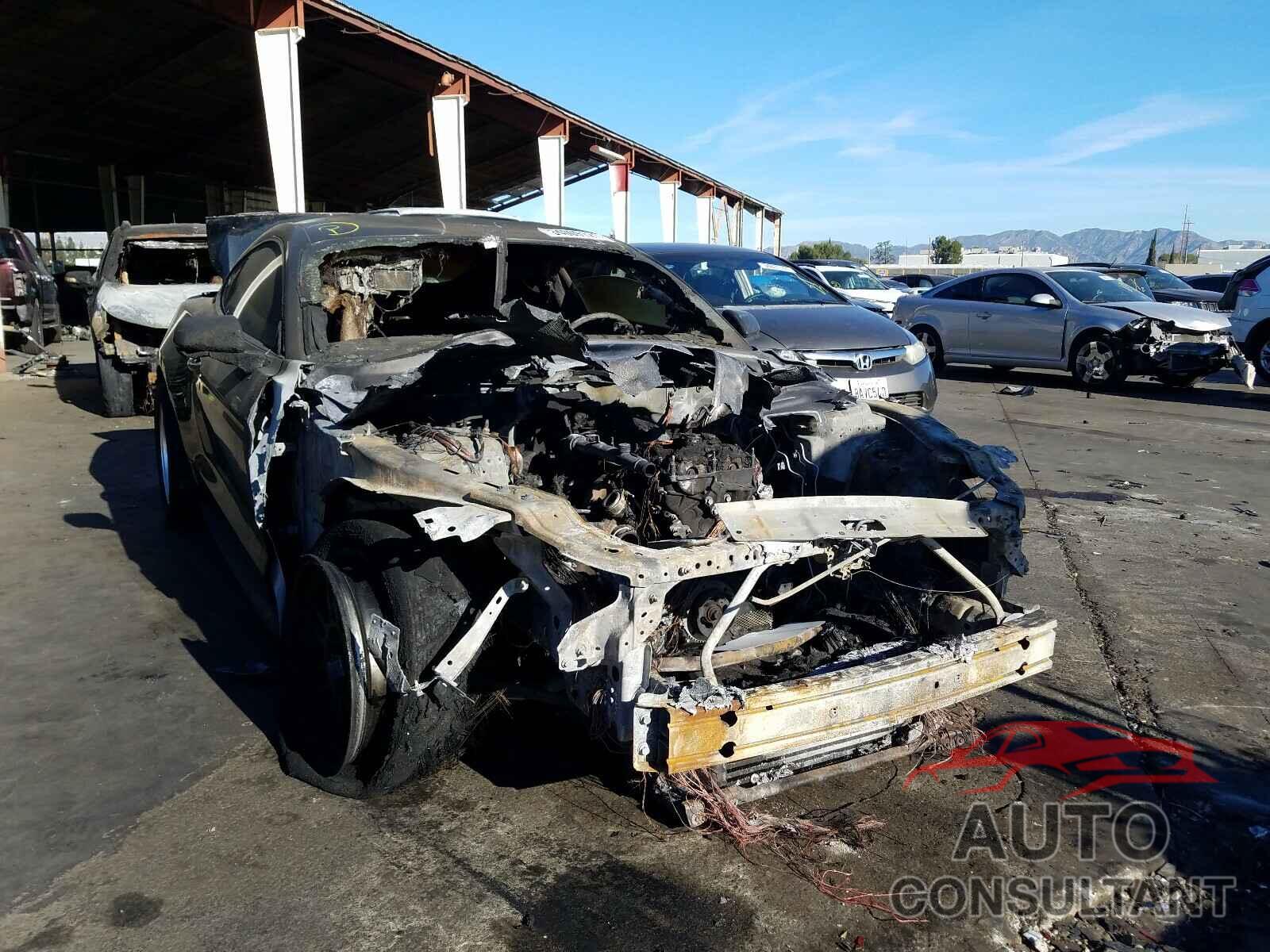 FORD MUSTANG 2018 - 1FA6P8TH5J5117301