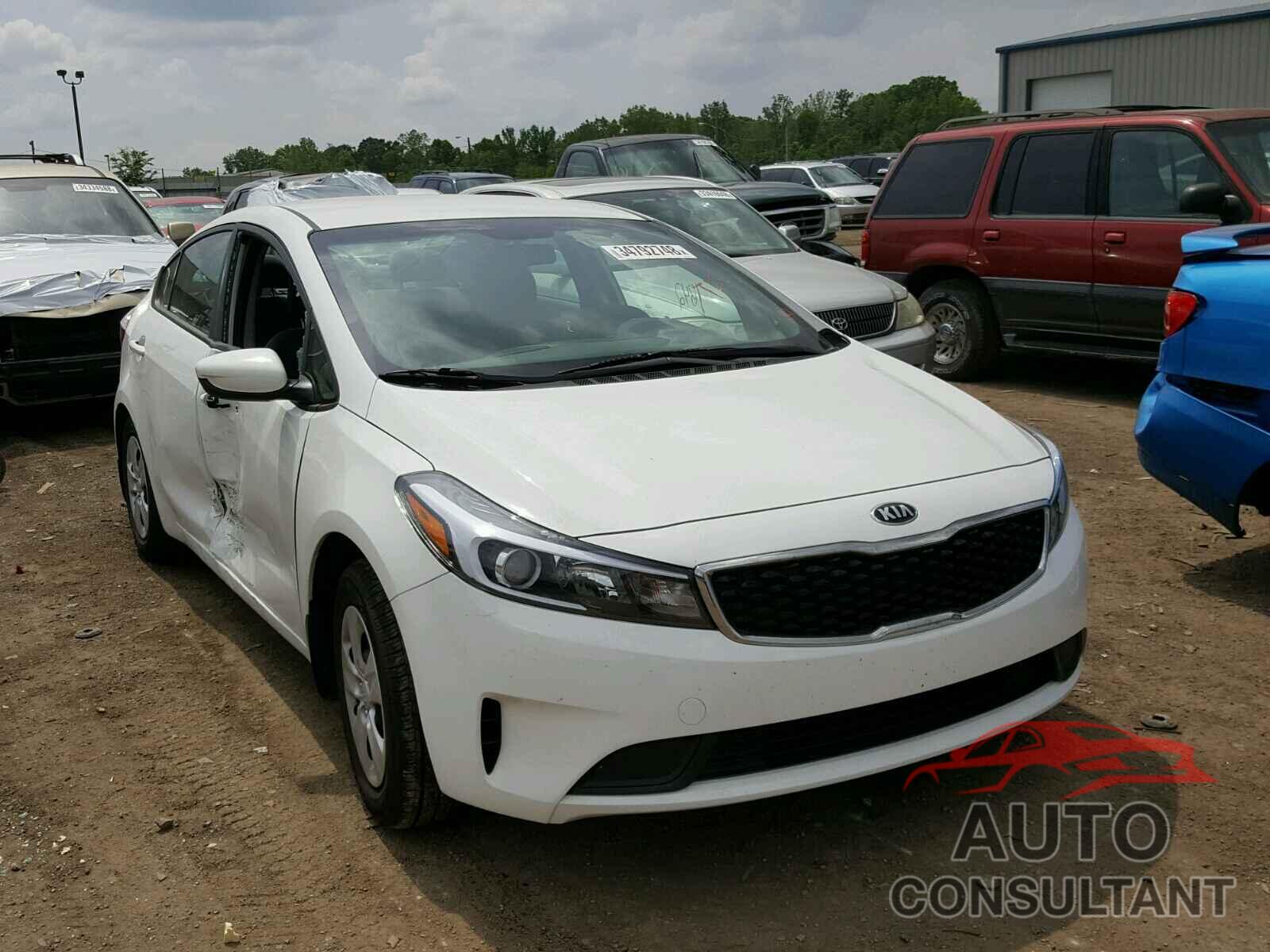 KIA FORTE 2018 - 3KPFK4A75JE218712